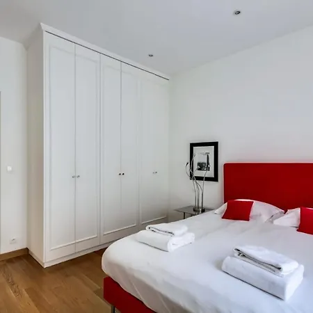 Luxury City Apartment *